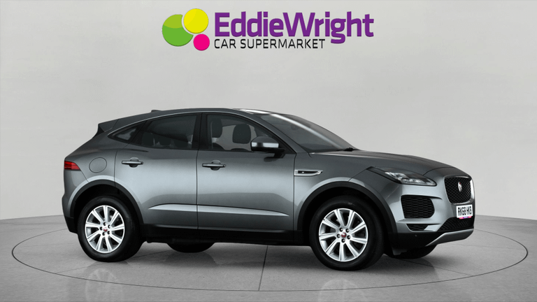 JAGUAR E-PACE Photo bsapi-6cb8a1d387e330bd5268896dced8909851631684.jpg
