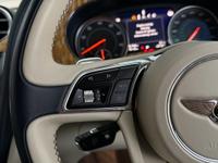 Bentley BENTAYGA Photo 12