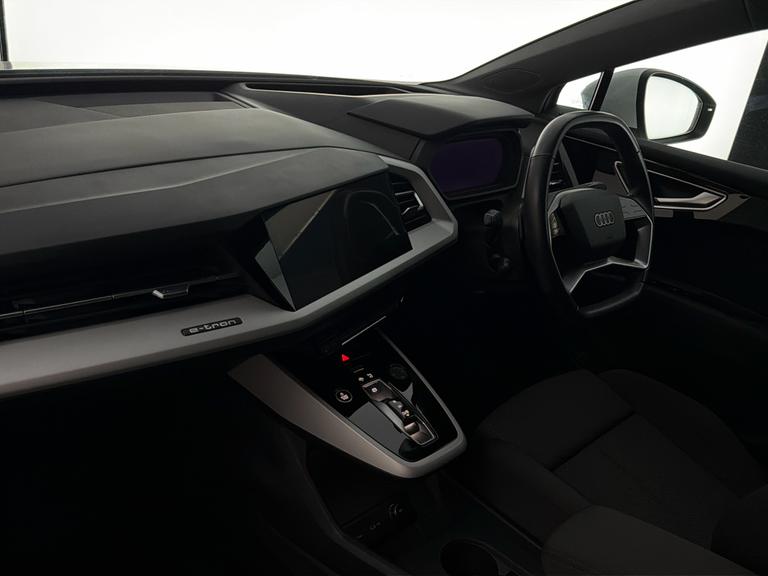 Audi Q4 E-Tron Photo bsapi-6d2702ef435750547a679c07bec383ad2c6640c0.jpg