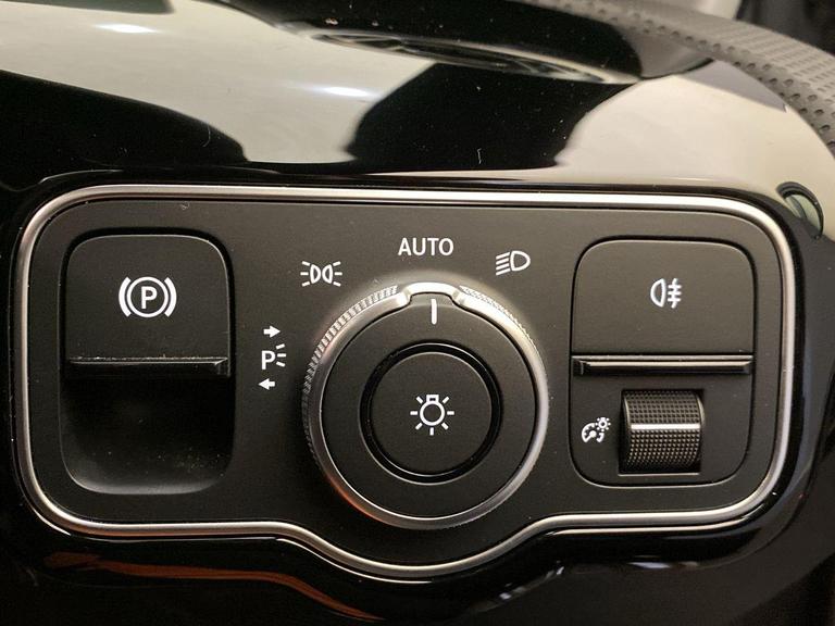MERCEDES-BENZ A CLASS Photo bsapi-6d919e7cac9a6fc4de92318cad3bd9be87ef9b70.jpg