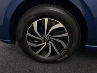 VOLKSWAGEN POLO Photo 26