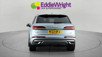 Audi Q7 Photo 5