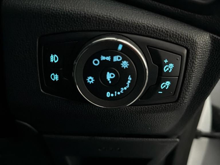 FORD ECOSPORT Photo bsapi-6ef5ef8429241909d3804b48f7313b33584c46e4.jpg