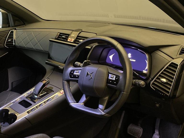 DS Automobiles DS 7 Photo bsapi-6f20179945b1152220d5f9a6164f724aebbfb251.jpg
