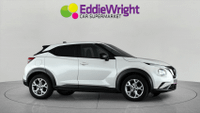 NISSAN JUKE Photo 8
