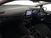 Ford Fiesta Photo 29