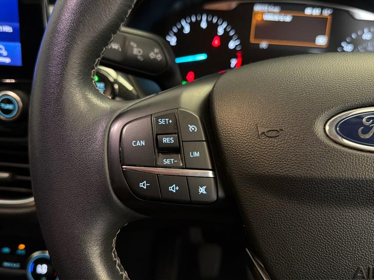 FORD Fiesta Photo bsapi-6fc97ef200c0b901ad107013fa5d2e7510620e85.jpg