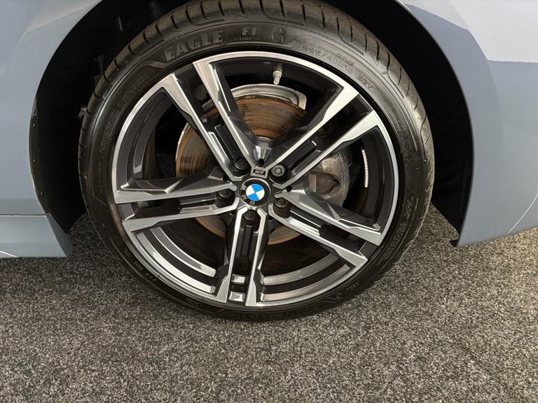 BMW 1 Series Photo bsapi-700414c78ee6326dd55ad6ac220df6f6d2a53789.jpg