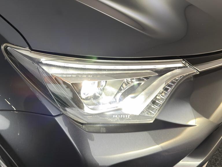 TOYOTA RAV4 Photo bsapi-705b21881c7c0207ca1b41f3a017fb837fd2fe36.jpg