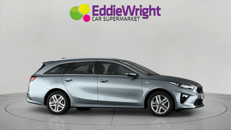 Kia Ceed Photo bsapi-7129eb56e8e37f1cbcd76807c459279a4b070e97.jpg