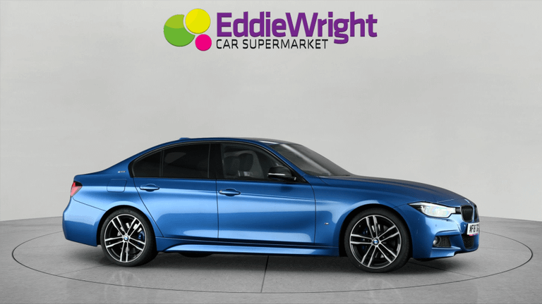 BMW 3 Series Photo bsapi-712de34e6708dc6ba3efc3d0dc574d3aa4d6fc07.jpg