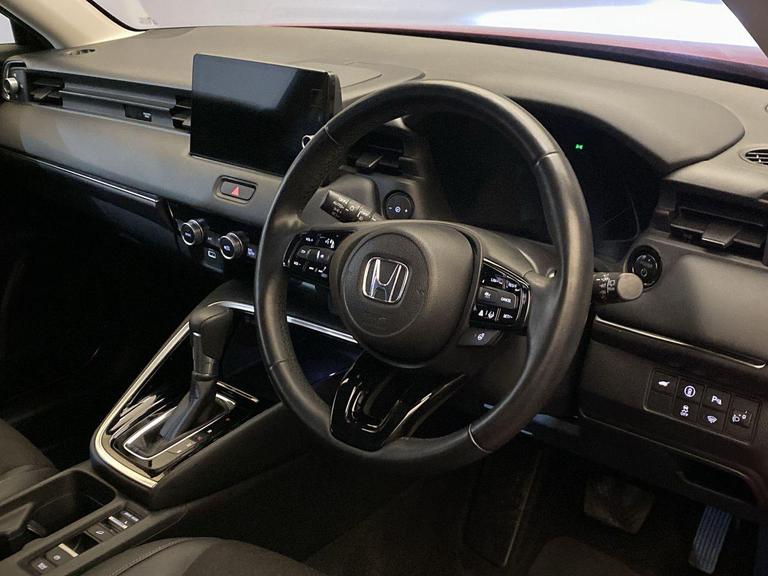 Honda HR-V Photo bsapi-7154f94649b3327b6a298890923664fdf51d545a.jpg