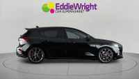 Ford Focus Photo 7