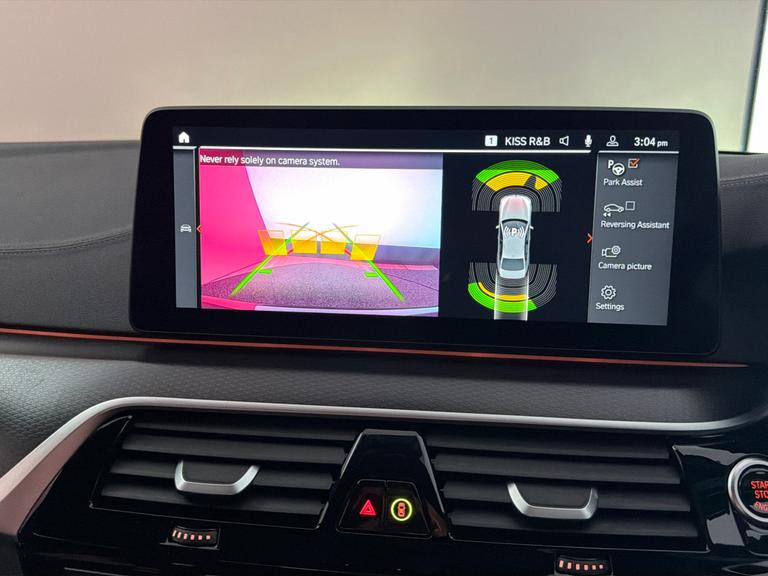 BMW 5 Series Photo bsapi-71b045fba2f89f964242016f27a63b0e9cfb7dc6.jpg