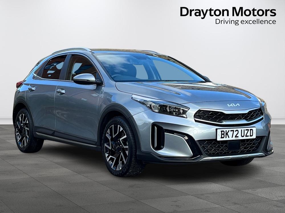 2022 KIA XCeed