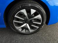 PEUGEOT 208 Photo 14
