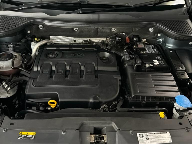 ŠKODA Karoq Photo bsapi-725107d8d9f8ca64538b7e72ddb3a67b01477639.jpg