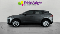 JAGUAR E-PACE Photo 3