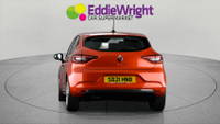 RENAULT Clio Photo 5