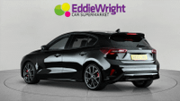 Ford Focus Photo 4