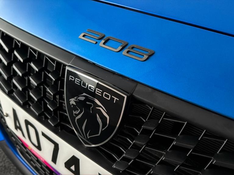 PEUGEOT 208 Photo bsapi-73ab10527e72cc1db4e775736ddf75c564b6149c.jpg