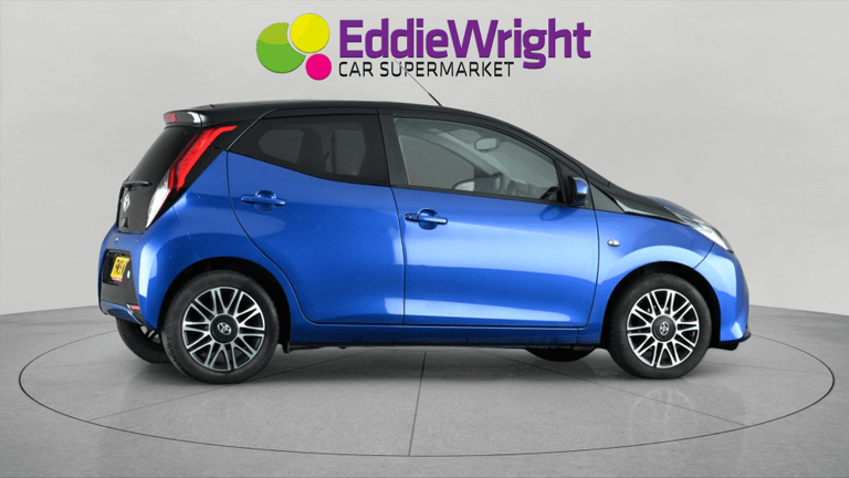 TOYOTA Aygo Photo bsapi-749c63796fb29c80ee0feb00213de150eb26c8d5.jpg