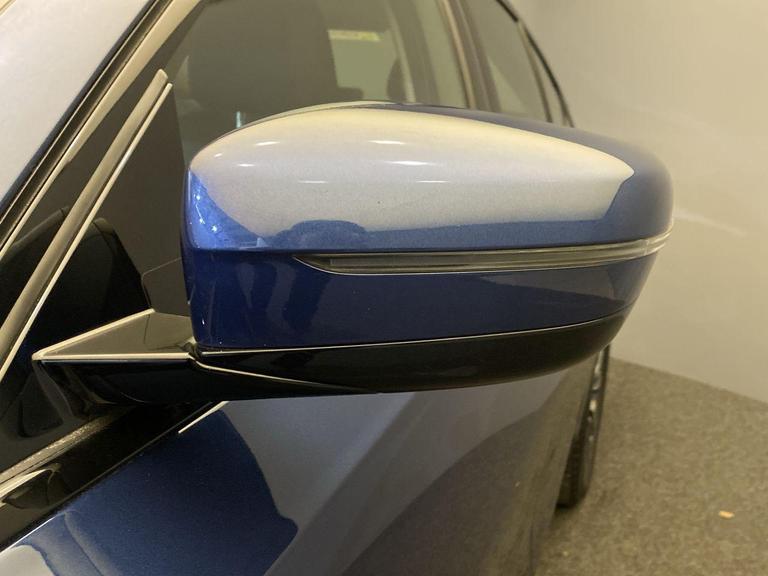 BMW 3 SERIES Photo bsapi-74b63ff6a658cb02352e734d8393f63a7e32bb1a.jpg