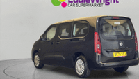 VAUXHALL COMBO LIFE ELECTRIC Photo 1