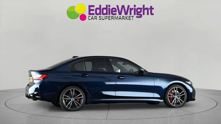 BMW 3 Series Photo bsapi-75491cc8977f000a1658c28d52a25ed909a68ec1.jpg