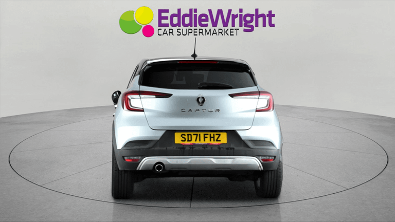 RENAULT Captur Photo bsapi-756b0118259529f658874bbfe4f46ca31e672979.jpg