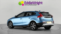 VOLVO V40 Photo 4
