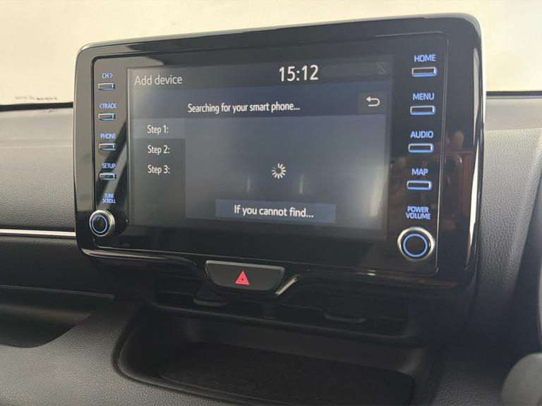 TOYOTA Yaris Photo bsapi-757a29b3c43b330f08c1fb85c5f5b52d4c87bcf1.jpg