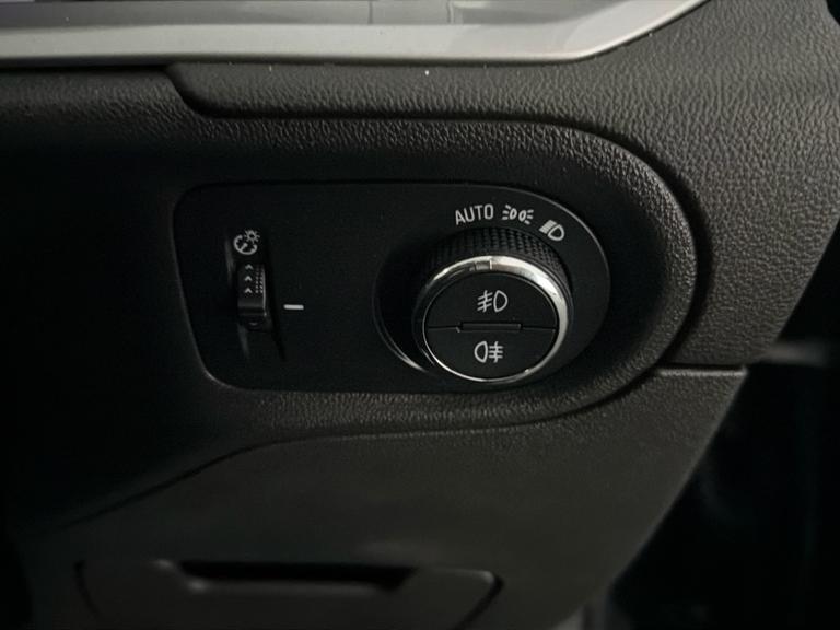 VAUXHALL Grandland Photo bsapi-75e8174f3ad05ad6f943237e149e381c146ed6d4.jpg