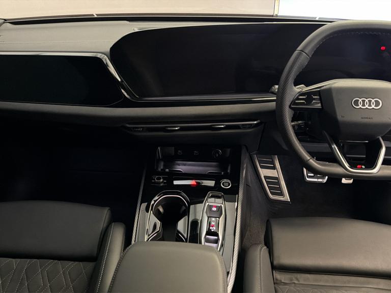 Audi A5 Photo bsapi-75ea8659d78890b65faec148aad0ec8c329adfae.jpg