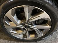Kia STONIC Photo 24