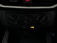 SEAT ARONA Photo 15