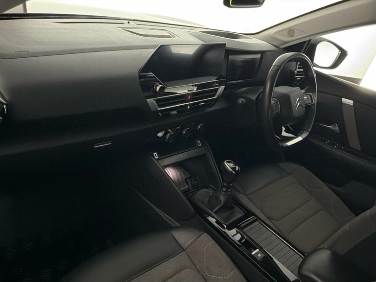 CITROEN C4 Photo bsapi-76cb662ee1121d3bb0d2477dc4f95d8436a88fb8.jpg