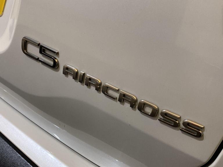 CITROEN C5 AIRCROSS Photo bsapi-76d01969eebe8b1a9b37d3ca14de97aa9f2d67d7.jpg