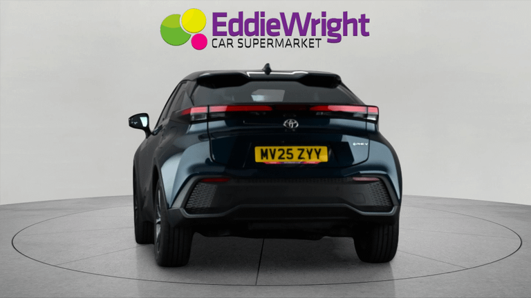 Toyota C-HR Photo bsapi-774c6267e758f8cac3bb8e247de97a855e984224.jpg