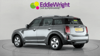 MINI COUNTRYMAN Photo 4