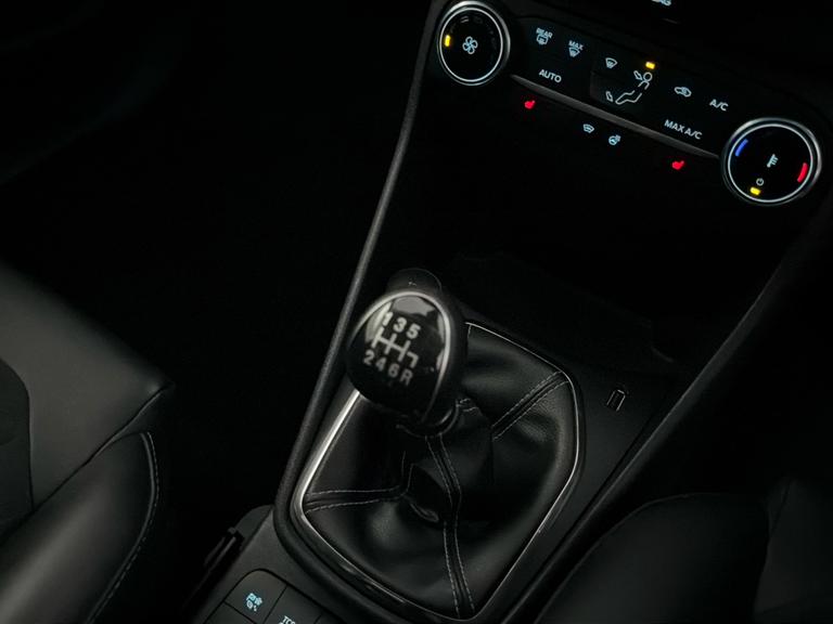 Ford Fiesta Photo bsapi-77da52ab533b042ea378f4c3fa05771fc8e075c1.jpg