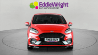 Ford Fiesta Photo 1
