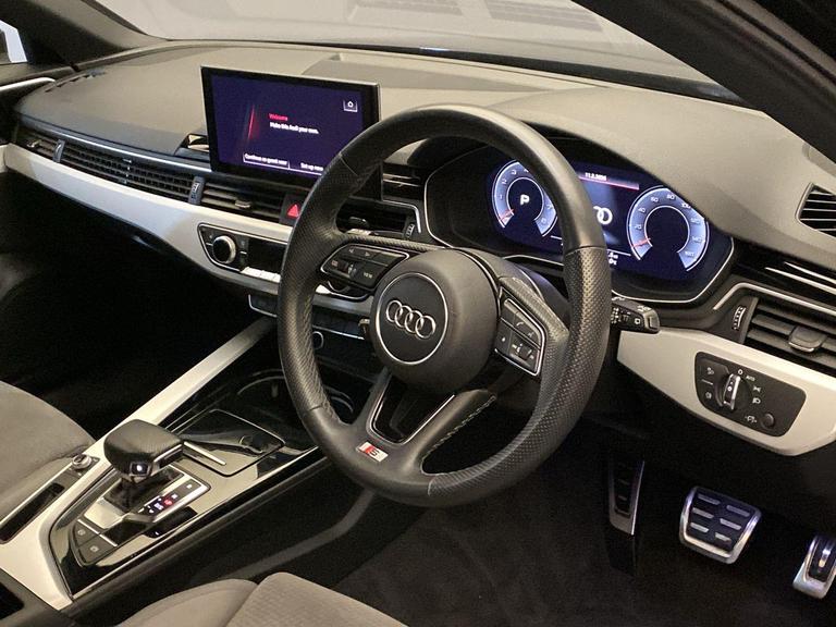 Audi A4 AVANT Photo bsapi-77f9ad3750a4d03d0fe36deded021ff82b5c7d24.jpg