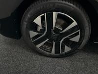 PEUGEOT 208 Photo 25