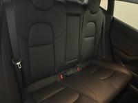 TESLA Model 3 Photo 13