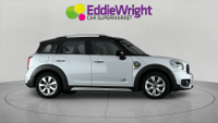 MINI Countryman Photo 4