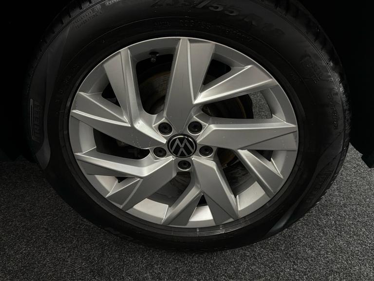 VOLKSWAGEN Tiguan Photo bsapi-794fc3d7bc2edbc6e110788242cf8f5d8b7af59e.jpg