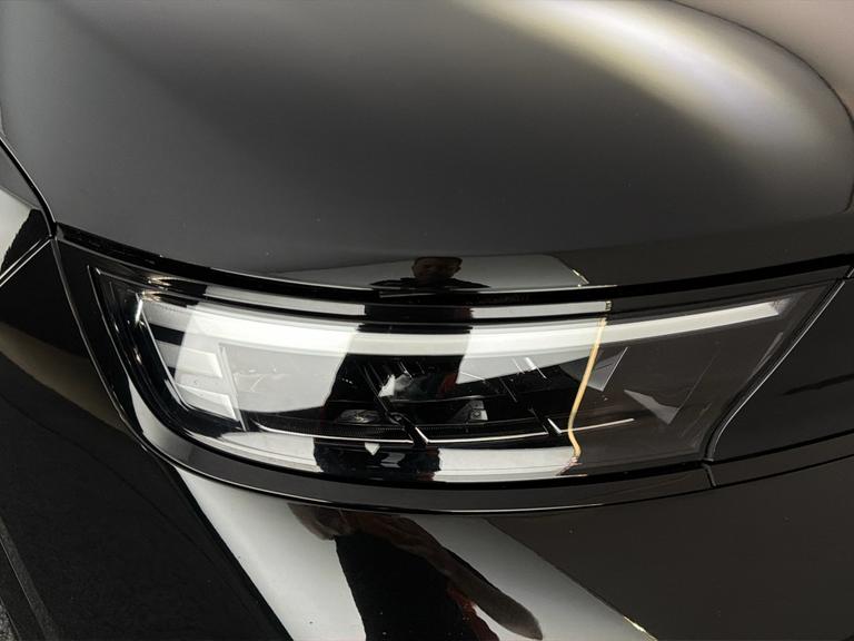 Vauxhall Mokka Photo bsapi-79a742d233dfdcb3da20653a64f69fe734728ab4.jpg