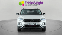 VOLKSWAGEN T-Roc Photo 1