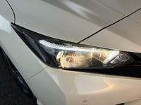 NISSAN LEAF Photo 28